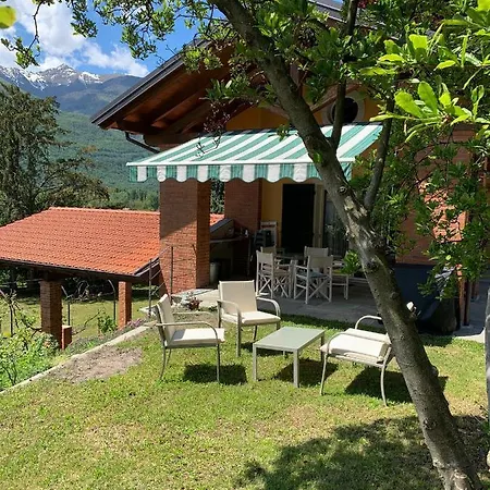The Comfortable House With Big Pool In The Center Of